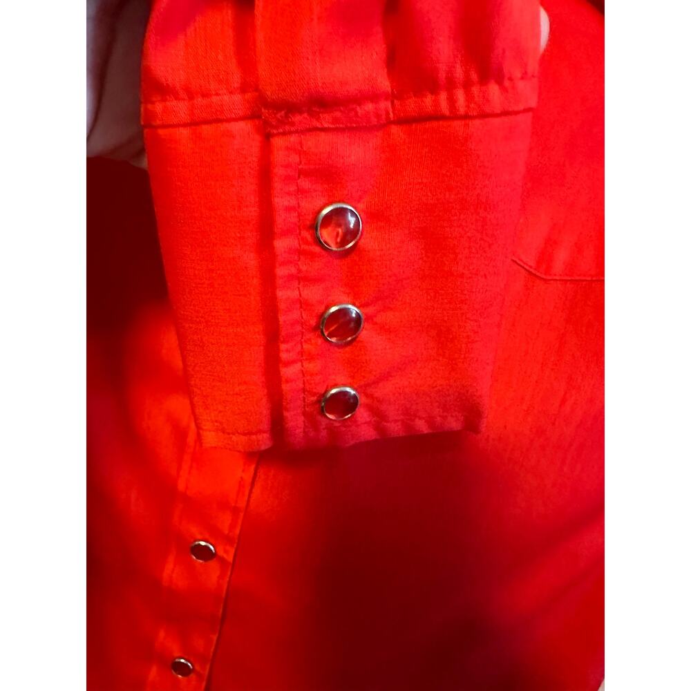 68. Vintage Wrangler for Women shirt; size 9/10 - Picture 4 of 5